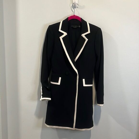 Alice + Olivia “Kyrie” piped tuxedo dress 0 - Picture 5 of 7